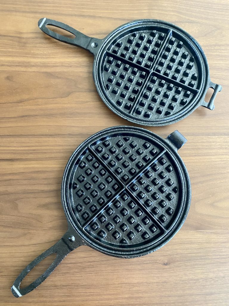 Cast Iron Waffle Maker Review - Disassembled